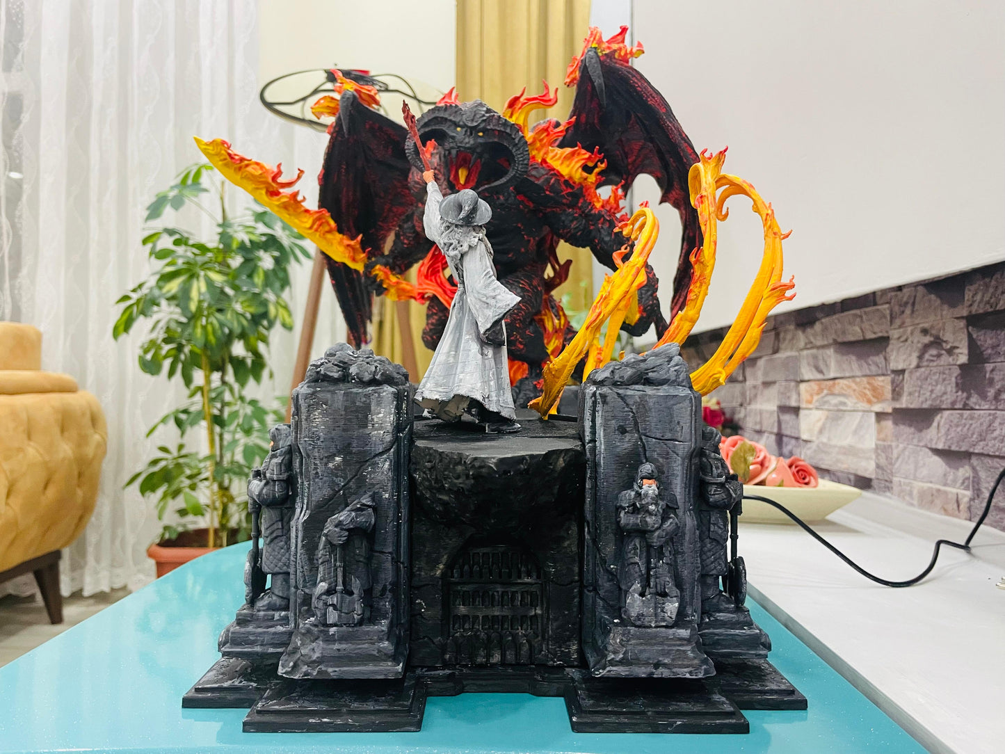 Balrog vs Gandalf Diorama – Epic LOTR Bridge Scene – LED Balrog Statue & Gandalf – Lord of the Rings Collectible Display Unique Gift For Him